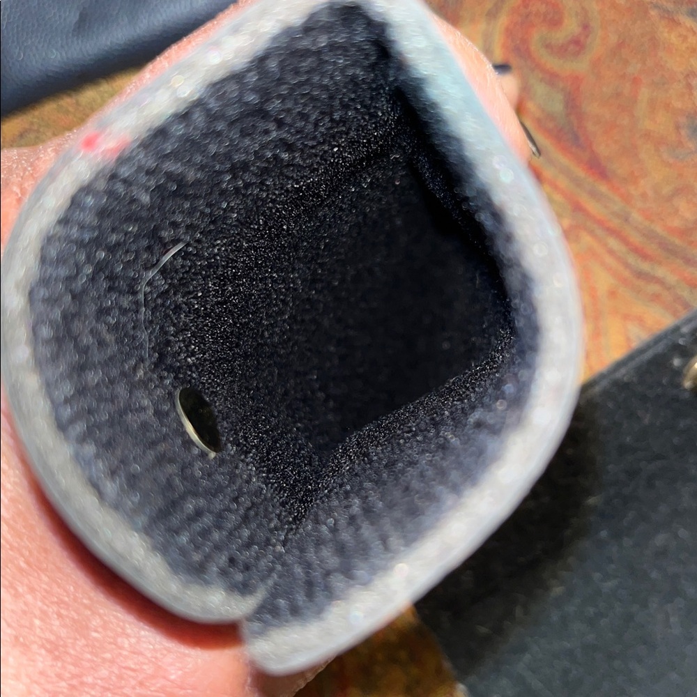 3 small eye glass cases - Picture 4 of 5